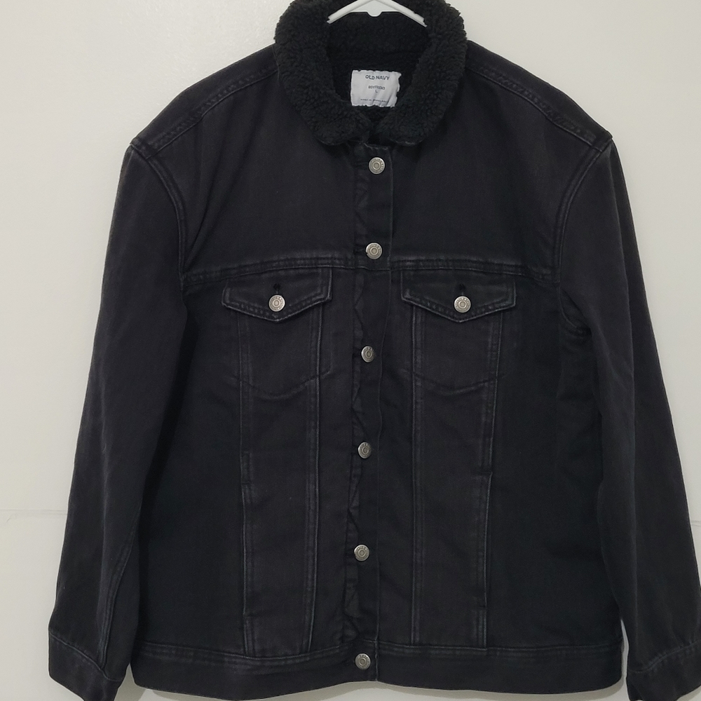 Old Navy Women's Size Large Black Boyfriend Fit Sherpa Jacket!